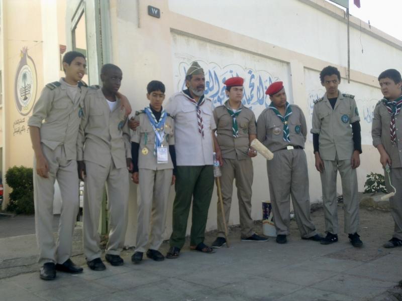 المشروع الكشفي لحمايه البيئة متوسطة مصعب بن عمير بالطائف (3)