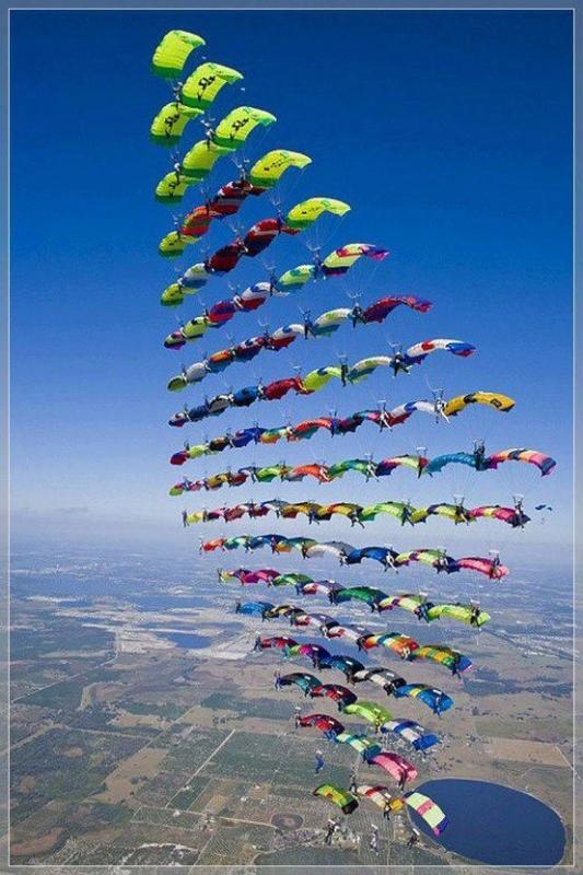 "SALTANDO POR UN SUEÑO" FESTIVAL AEREO