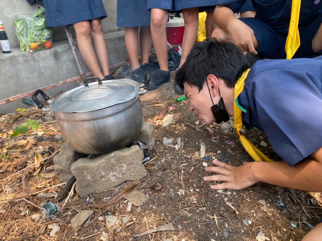 อบรมชีวิตชาวค่ายให้กับนักเรียน