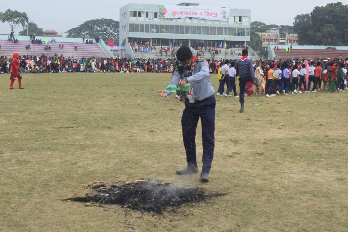 ১৬ ডিসেম্বর মহান বিজয় দিবস ২০১৯ মাগুরা জেলা রোভার। 
