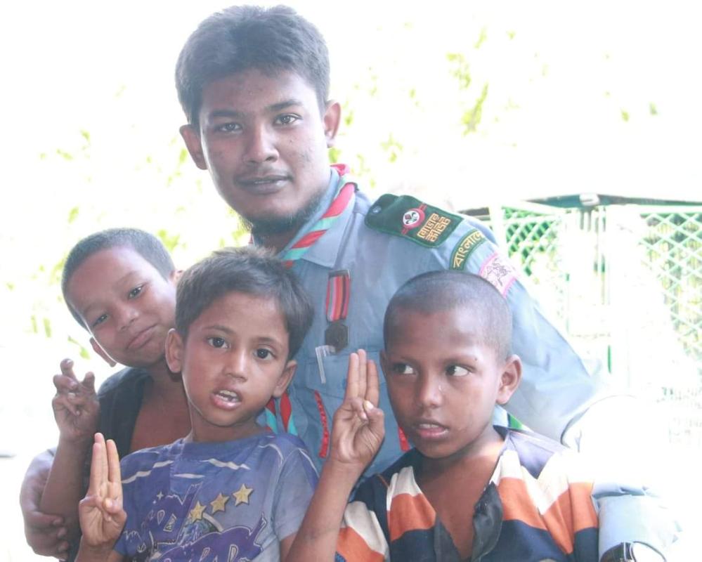 পথশিশুদের সাথে সেবা কার্যক্রম-২