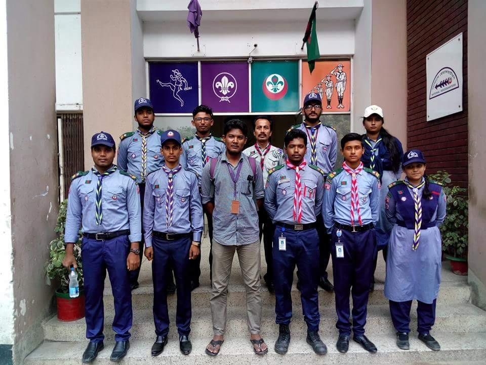 সড়কে সেবাদান 