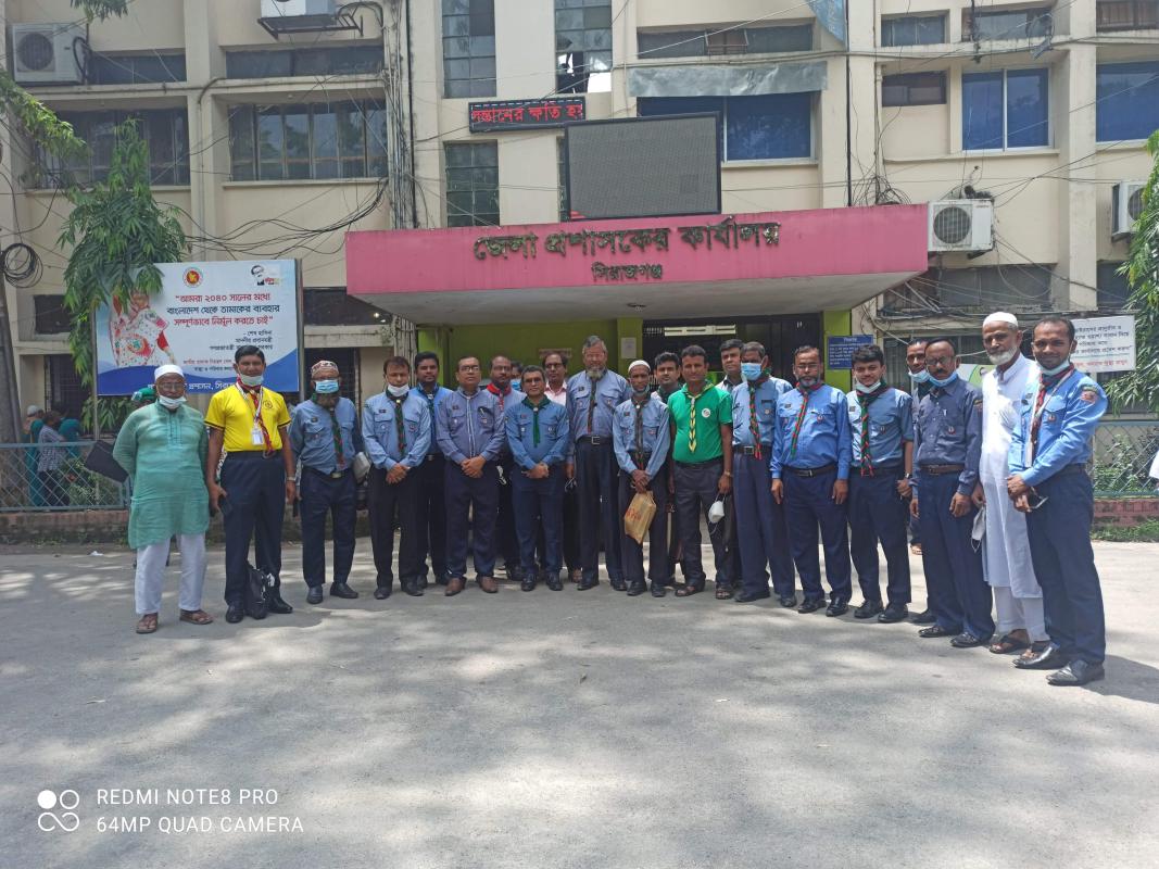 সিরাজগঞ্জ জেলার অতিরিক্ত জেলা প্রশাসক সার্বিক জনাব মোঃ ফিরোজ মাহমুদ (উডব্যাজার) স্যারের বদলী জনিত বিদায় সংবর্ধনা