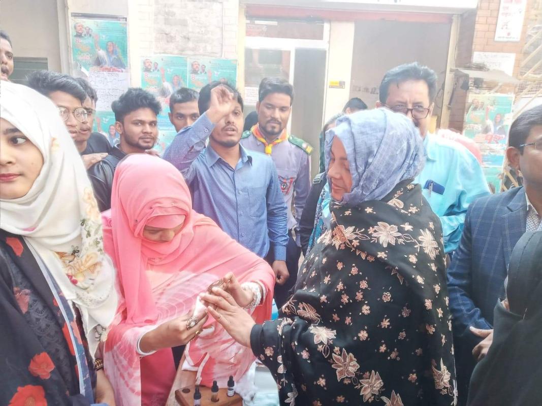 ফ্রি ব্লাড গ্রুপ নির্ণয় ক্যাম্পে সহযোগিতা