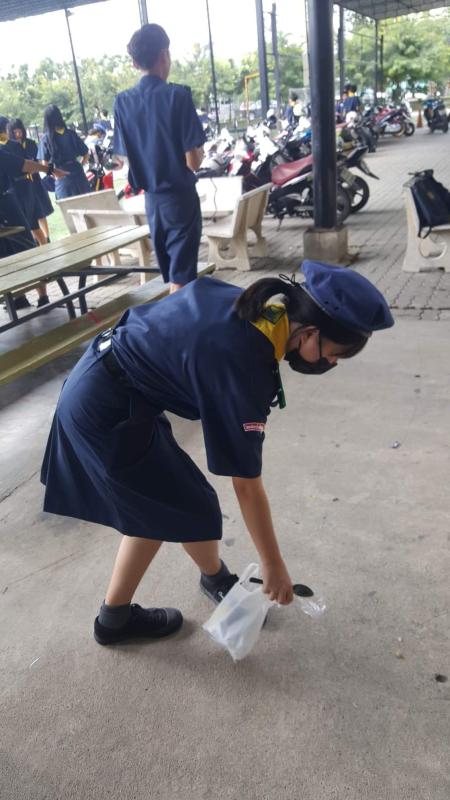 เก็บขยะ