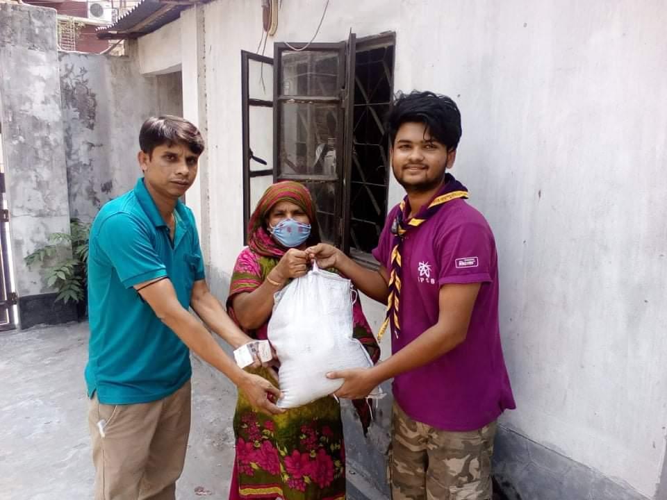 ত্রান সামগ্রী বিতরন কার্যক্রম ২০২০