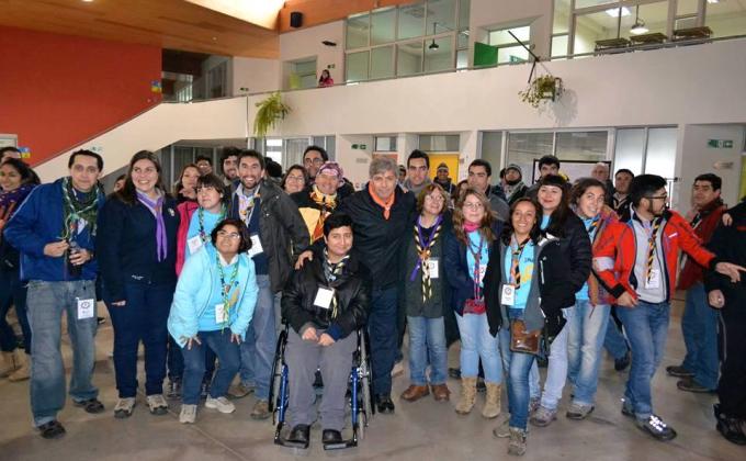Jefe de Campo del 9º Jamboree Nacional visita curso medio interzonal.