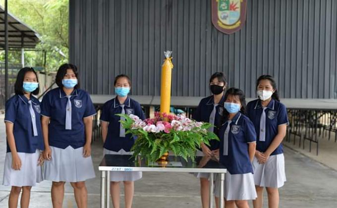 กิจกรรมประดับเทียนพรรณษา