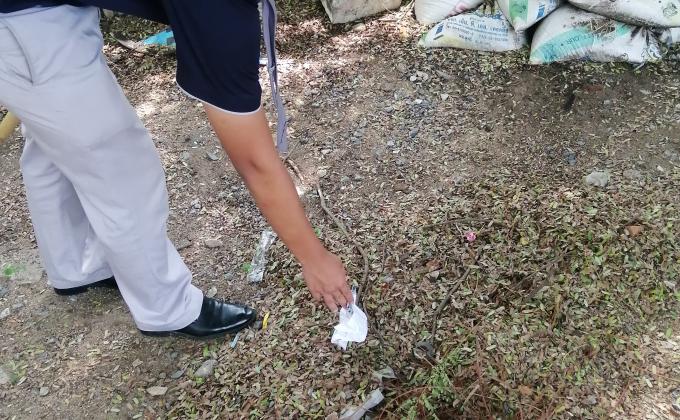 เก็บขยะ