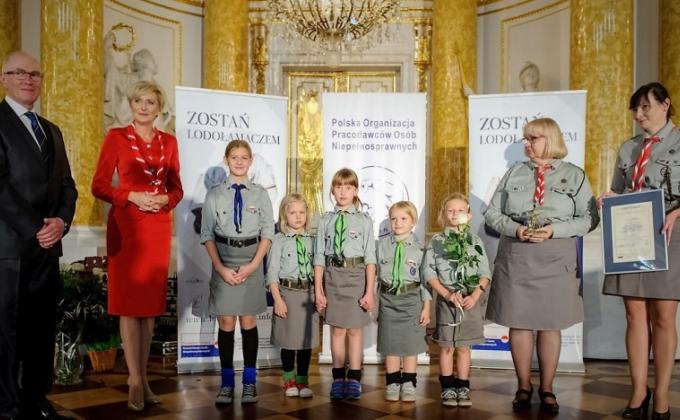 The "Icebreaker" for Polish Scouts!
