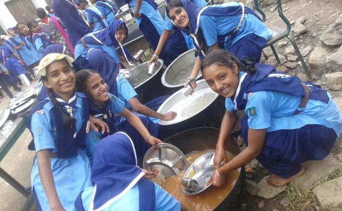 DISH WASHNG SERVICE