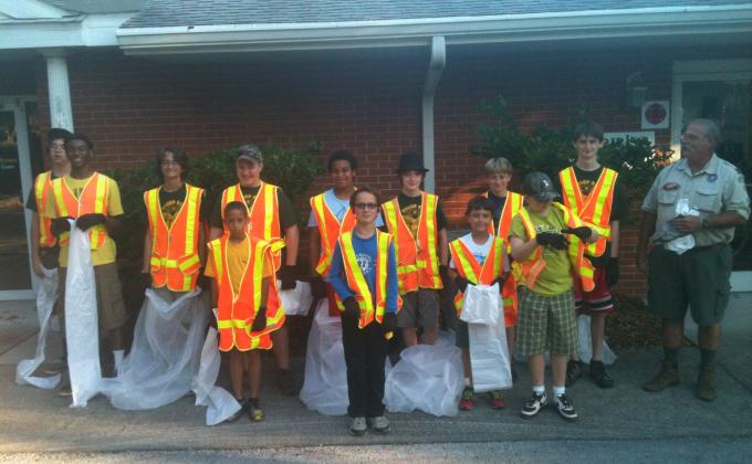 TROOP 211 (APOPKA FLORIDA) ROAD CLEAN UP