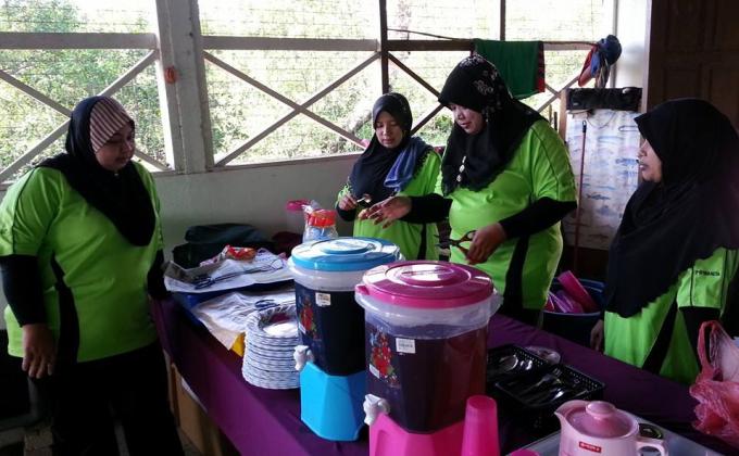 1000 Mangrove Trees Planting Project with Exabytes Group