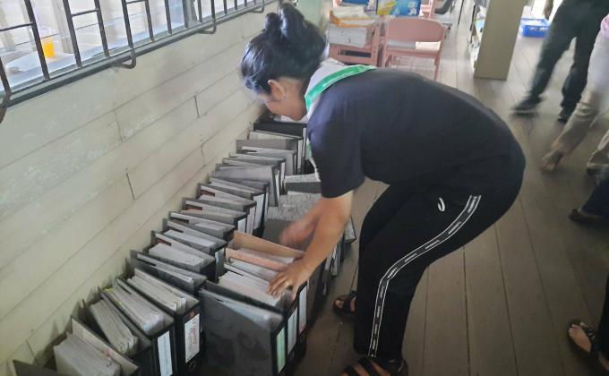 จัดเรียงแฟ้มเอกสาร