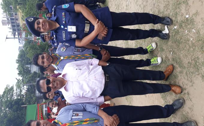  গাজীপুর জেলা প্রশাসকের সাথে বৃক্ষরোপণ কর্মসূচিতে 