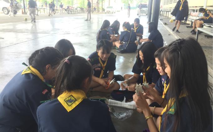 ทำพวงมาลา