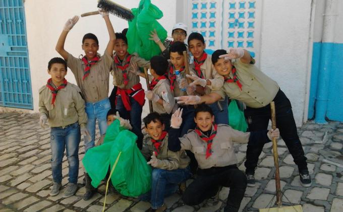 Help childrens in the area to avoid drugs and crimes