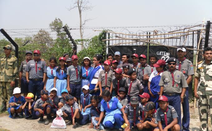 ONE DAY GROUP CAMP AT INDIA AND BANGLADESH BORDER,/hike