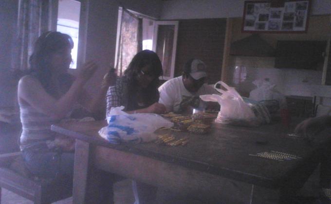 Fabricación del material didáctico para la aplicación del método Montessori, para los niños del hogar y centro de apoyo estudiantil  Alalay