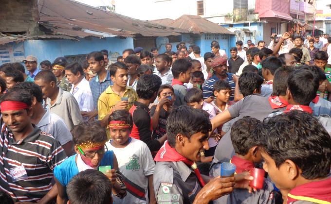 Water Distribut Camp