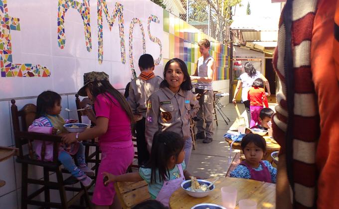 Tu y yo somos de la misma sangre (Hogar de niños CREAMOS)