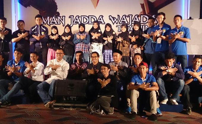 400 Inspired Non Scouts Reading Volunteering at once in Bandung as to Promote PRABUHI (Reading Volunteering Scouts)