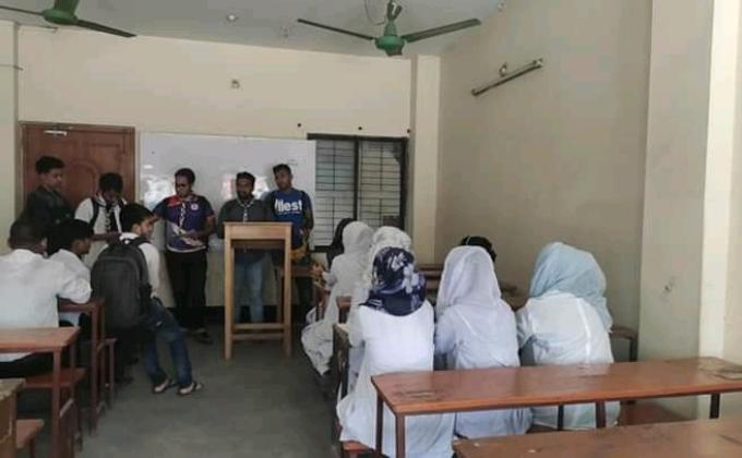 শিক্ষার্থীদের মাঝে করোনা ভাইরাস সম্পর্কে সচেতন কারণ 