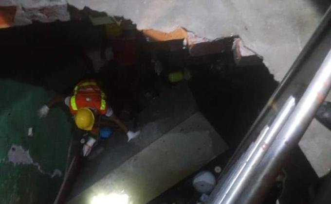 নারায়ণগঞ্জ ভবনধসে উদ্ধার অভিজান