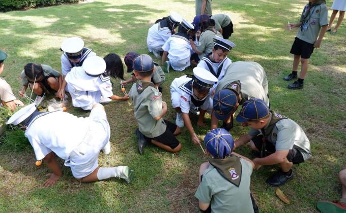 การเข้าฐานลูกเสือ