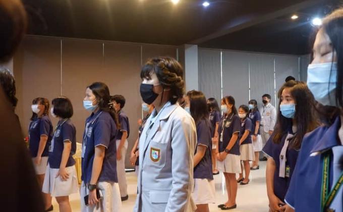 รับเกียรติบัตร คอสเรียนภาษาอังกฤษ