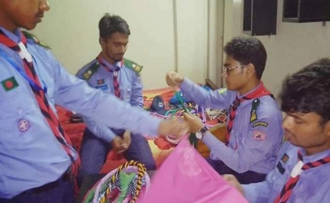 world scarf day 2020 the service is organized by the Sheba Mukto Scout Group,Sirajganj.