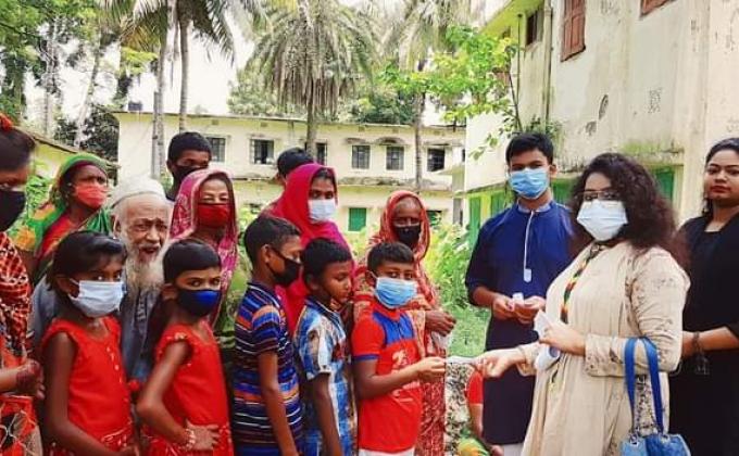 ঈদ-উল-আযহা উপলক্ষ্যে অসহায় ও দুঃস্থদের মাঝে রান্না করা খাবার বিতরণ