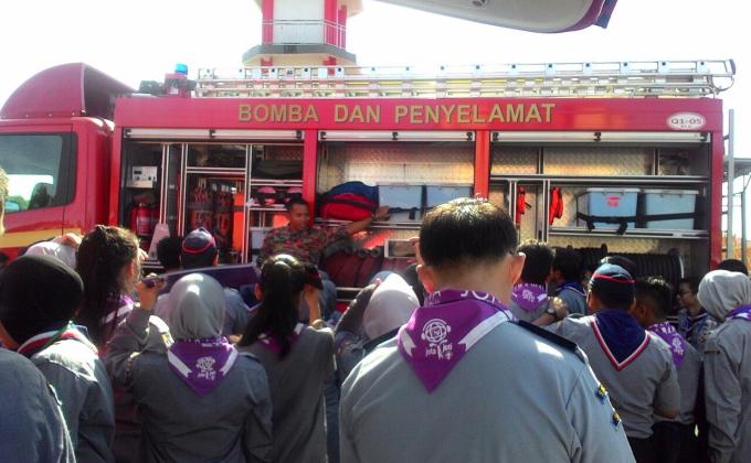 Lawatan ke Balai Bomba & Penyelamat 