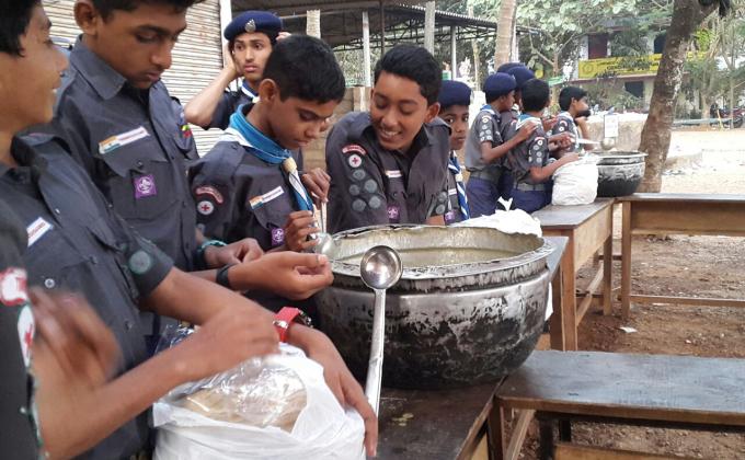 Food serving