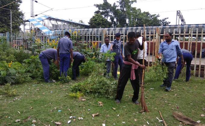 Swacha bharat abhiyan pakhwada service