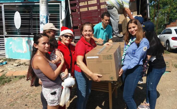 Cajas del amor 2018