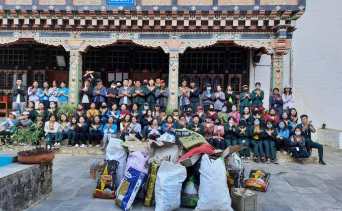 Marking zero waste hour through keeping our surrounding