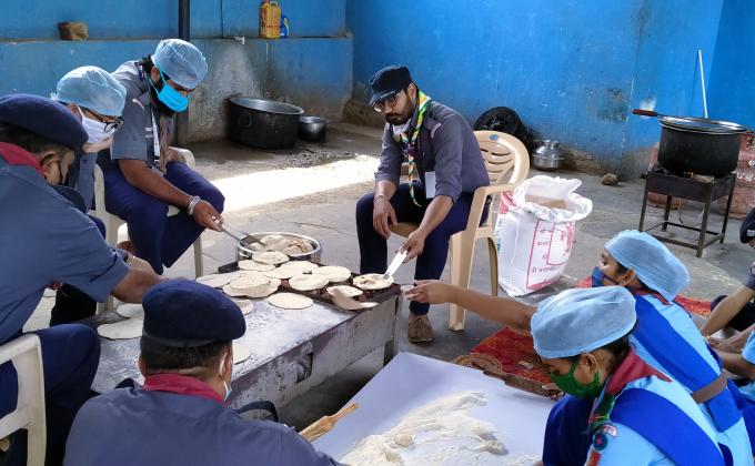 स्काउट रसोई का संचालन