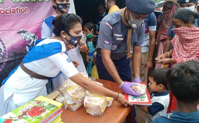 AN EFFORT TOWARDS STAND BESIDE NEEDY PEOPLE