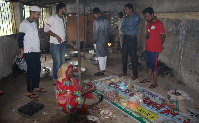 ফ্রেন্ডশীপ ক্যাম্পের রান্না-বান্না সময়