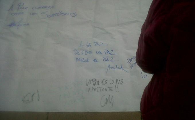 Haciendo amigos, regalando paz