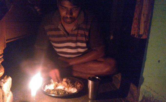[C] Earth Hour ➢ Challenge 4 – #Dinner-in-the-dark