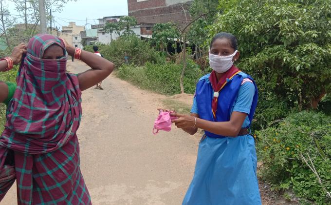 ##goodturn##handmademask##distributed by unitleader and 6rangers ,1rover in 4 streets of konisi ganjam ##total 100masks distributed##