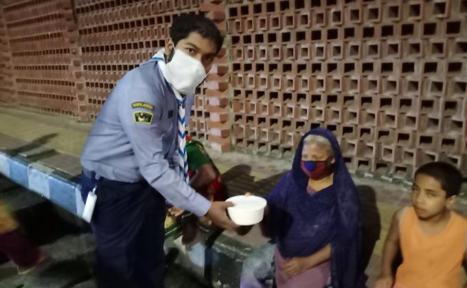 করোনা কালিন সময়ে ত্রান বিতরণ ২০২০