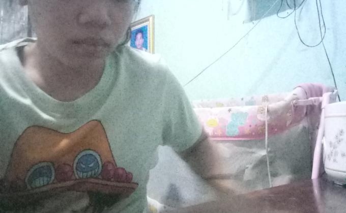 เช็ดโต๊ะ