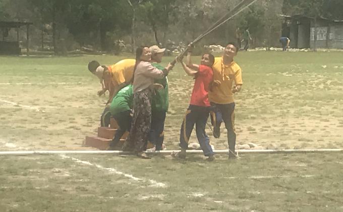hoisting flag