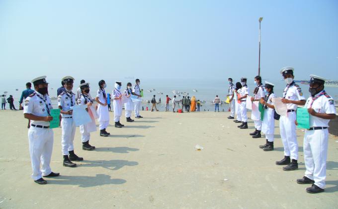 প্লাস্টিক টাইড টার্নার চ্যালেঞ্জ ব্যাজ