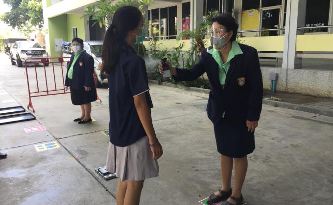 ดูแลนักเรียนในสถานศึกษา เพื่อป้องกัน COVID-19