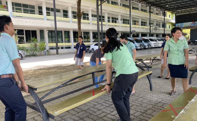 เตรียมจัดสถานที่ก่อนการเปิดภาคเรียน