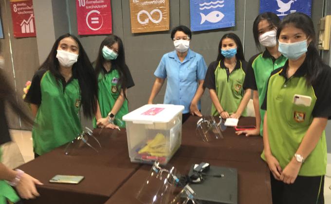 กิจกรรมความคิดสร้างสรรค์ผู้นำนวัตกรรมสำหรับเยาวชน